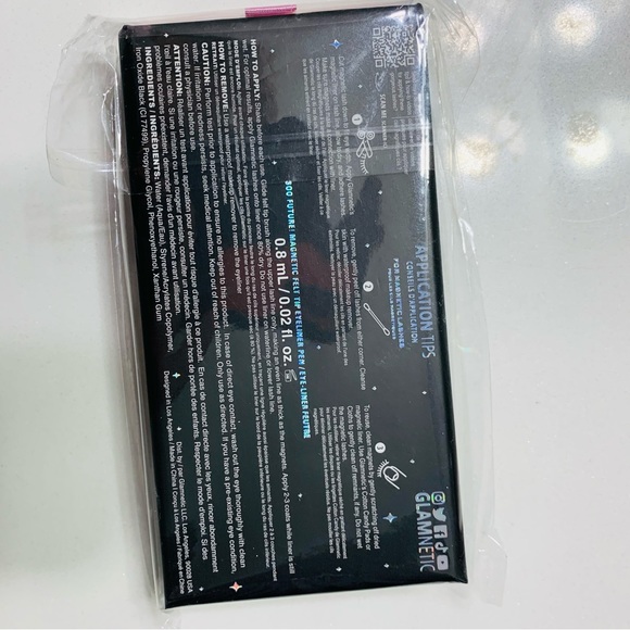 GLAMNETIC Livin' Lashes - Picture 4 of 4